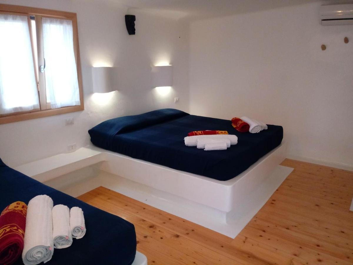 Bed and Breakfast Casa Namaste Porto Columbu - Perd'E Sali Exterior foto
