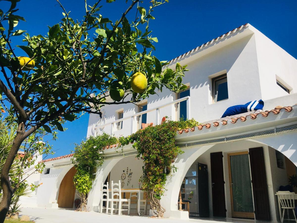 Bed and Breakfast Casa Namaste Porto Columbu - Perd'E Sali Exterior foto